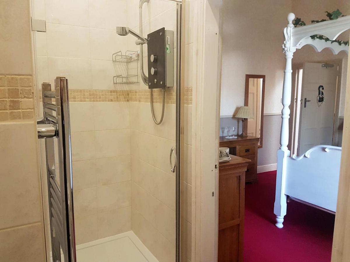 Victoria House Room Only Accommodation Caernarfon Exterior photo